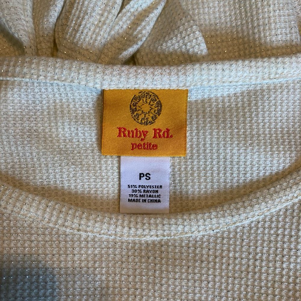 Ruby Rd Off White Open Sleeve Front Knot Top - Picture 2 of 6